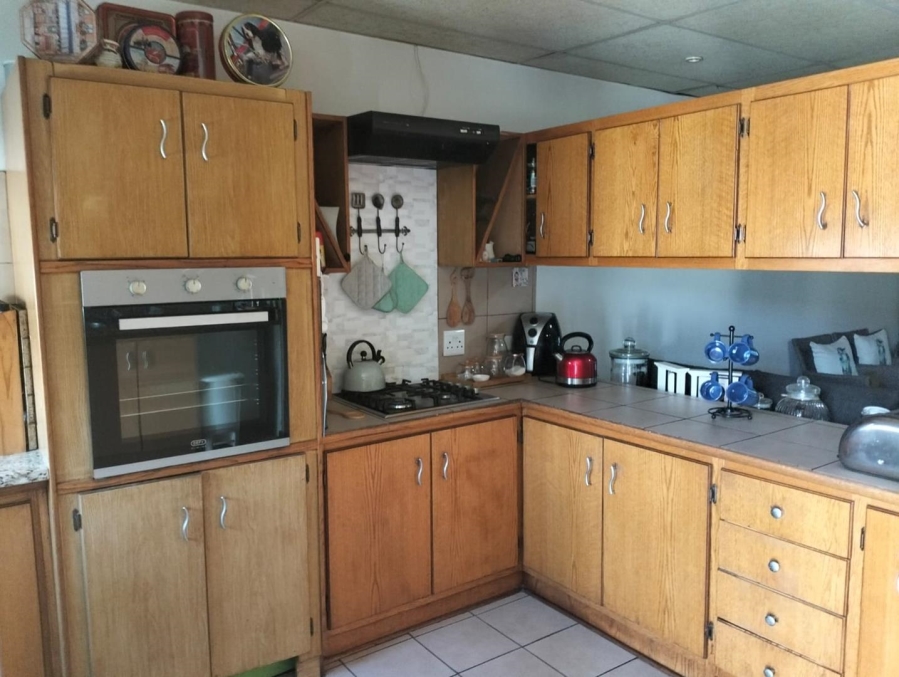 3 Bedroom Property for Sale in Langenhovenpark Free State